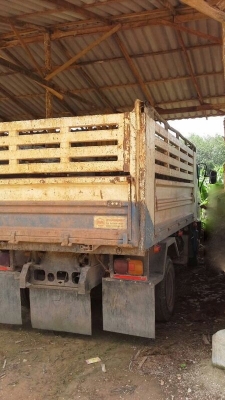 รถฮีโน่ 6 ล้อดั้ม 150 แรงม้า. ปี 50  ( รถวิ่ง 2xx,xxx กม. )   สนใจติดต่อ 081 - 6079515