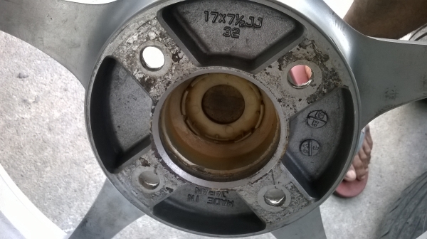 ขายล้อ PRO 1แท้ขอบ17 4รู114ชุดละ12500