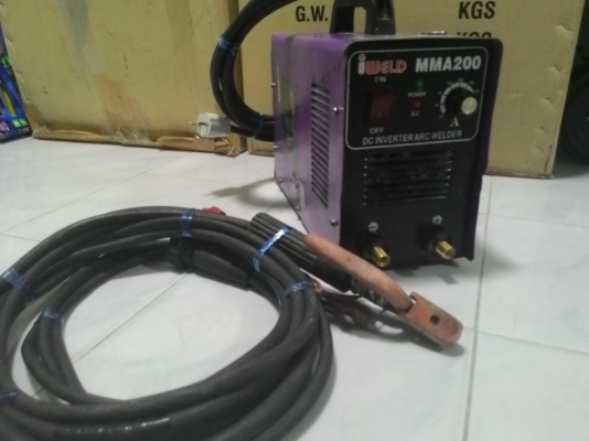 เครื่องเชื่อมระบบอินเวอเตอร์ IWELD ขนาด 200 แอมป์ พร้อมใช้งานครับ