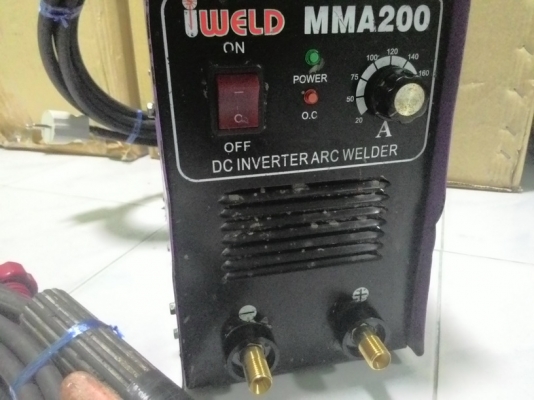 เครื่องเชื่อมระบบอินเวอเตอร์ IWELD ขนาด 200 แอมป์ พร้อมใช้งานครับ