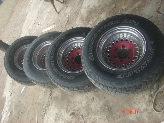 ขายล้อเรโทแท้  15 หน้า 8.5 หลัง10