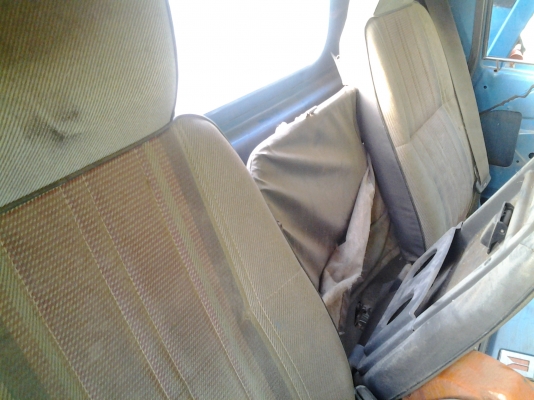 ขายหัวรถอีซูซุNKRหัว6ล้อ4ล้อเล็ก เก่านอกเหลือ2หัว แล้วครับ อุปกรณ์ครบขายราคาสุดท้ายเพียง7วัน เท่านั้นมาก่อนได้ก่อนหัวล่ะ35000 หากเอา2หัว 62000 เอาไปเลยครับ