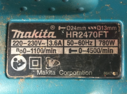 ส่วานไฟฟ้า 3 ระบบ MAKITA รุ่น HR 2470 FT ขนาด 780 W.  มีหัวจับดอกส่วานโรตารี