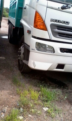 รถฮีโน่ 10 ล้อ หลังถนน FM1A  /  344 แรงม้า. ปี 52  ( ขายแม่ , ลูก )   สนใจติดต่อ  081 - 6079515