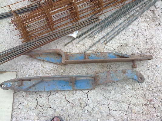 ขายผานดันหน้ารถไถกลาง สอบถามได้