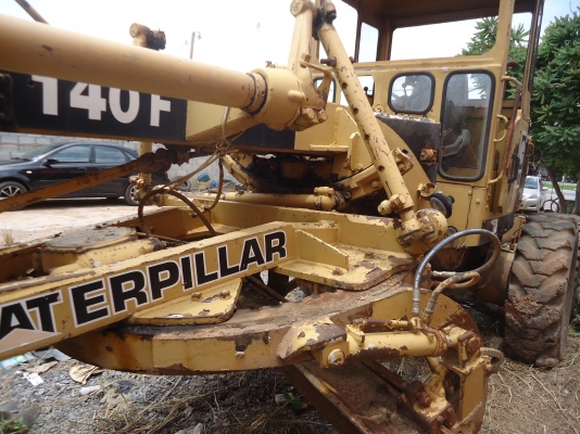 ขายด่วนรถเกรดCAT12Fรถสภาพพร้อมใช้งานเครืองดีตัวรถสวย ขายด่วนรถเกรดCAT12Fรถสภาพพร้อมใช้งานเครืองดีตัวรถสวย