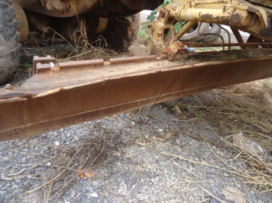 ขายด่วนรถเกรดCAT12Fรถสภาพพร้อมใช้งานเครืองดีตัวรถสวย ขายด่วนรถเกรดCAT12Fรถสภาพพร้อมใช้งานเครืองดีตัวรถสวย