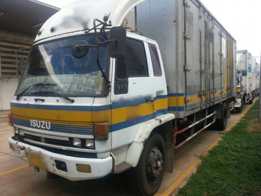 รถอีซูซุ 6 ล้อ ตู้แห้ง 165 แรงม้า. ปี 35   ( มีขาย 2 คัน. )  สนใจติดต่อ 081 - 6079515