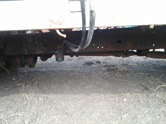 ขายครับรถฉายหนังเก่าไดน่า เครื่องน่าจะเป็นWO4D117 แรงครับ เครื่องแน่นมากท้าพิสูจน์ ไม่รวมถาดไสลด์ ขาย 90000 บาท (ไม่มีทะเบียน)