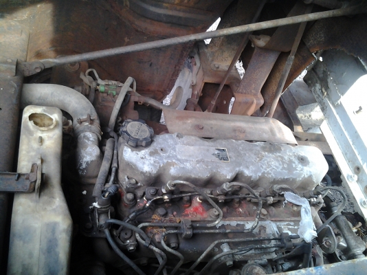 ขายครับรถฉายหนังเก่าไดน่า เครื่องน่าจะเป็นWO4D117 แรงครับ เครื่องแน่นมากท้าพิสูจน์ ไม่รวมถาดไสลด์ ขาย 90000 บาท (ไม่มีทะเบียน)