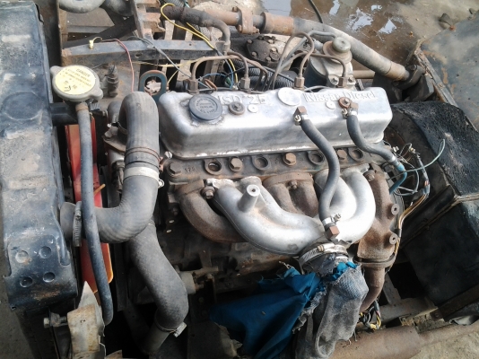 ขายครับเครื่องปั่นแอร์รถบัส SD25สภาพสวย ขายทั้งชุด 36000 บาทครับ