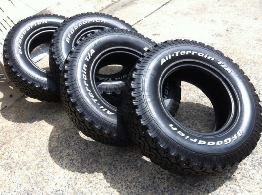 ขายยาง BF Goodrich All-terrain ขนาด 265 75 r16 ปี11