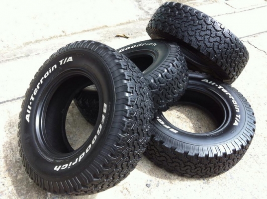 ขายยาง BF Goodrich All-terrain ขนาด 265 75 r16 ปี11