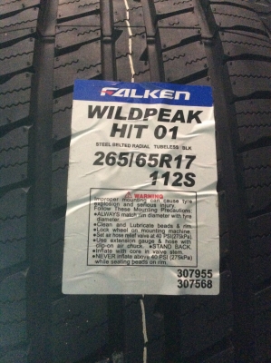 ขายยางฟอเคน 265 65 17 ยางใหม่ปี14 เพียงเส้นละ3500 เหลือชุดสุดท้ายแล้วครับ