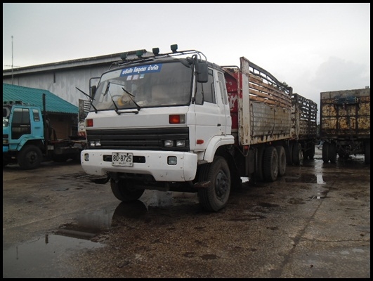 สิบล้อ UD CW430 แม่+ลูกไม่ดั้ม