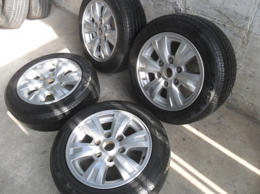 ล้อแม็ก 16นิ้ว 6รูไทตั้นพลัส พร้อมยาง205/55R16ปี10 สวยๆ 4 ล้อ ราคา 6500 บาท ล้อแม็ก 16นิ้ว 6รูไทตั้นพลัส พร้อมยาง205/55R16ปี10 สวยๆ 4 ล้อ ราคา 6500 บาท