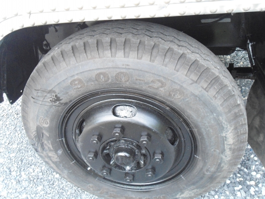 ขายรถ 6 ล้อISUZU  ตู้10บาน ลดเเล้ว 650.000 บาท