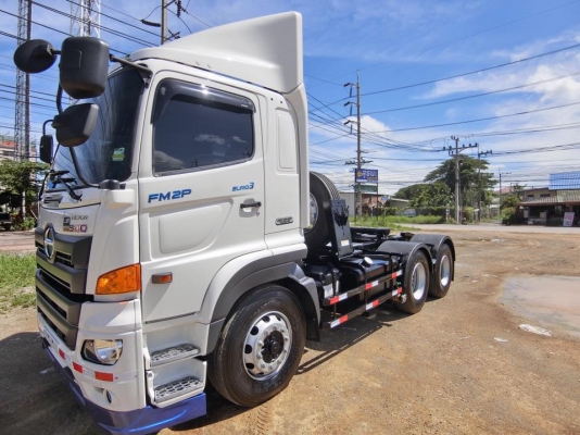 ขายหัวลากใหม่ Hino Victor  ใหม่  344/380 แรงม้ารถใหม่ ( 344 ออกรถใช้เงิน 170,000 )พร้อมประกันภัย 083-399-5040