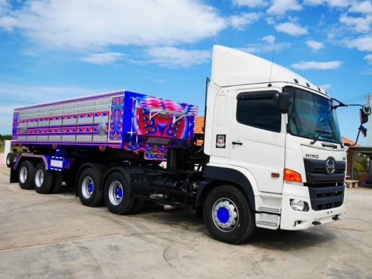 ขายหัวลากใหม่ Hino Victor  ใหม่  344/380 แรงม้ารถใหม่ ( 344 ออกรถใช้เงิน 170,000 )พร้อมประกันภัย 083-399-5040