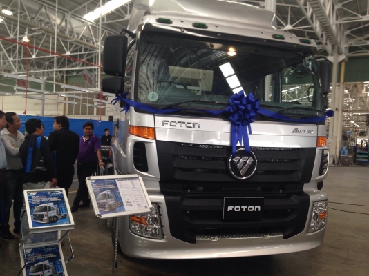 ขายหัวลากใหม่ Hino Victor  ใหม่  344/380 แรงม้ารถใหม่ ( 344 ออกรถใช้เงิน 170,000 )พร้อมประกันภัย 083-399-5040