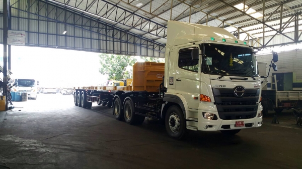 ขายหัวลากใหม่ Hino Victor  ใหม่  344/380 แรงม้ารถใหม่ ( 344 ออกรถใช้เงิน 170,000 )พร้อมประกันภัย 083-399-5040