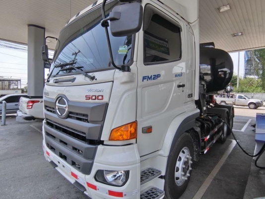 ขายหัวลากใหม่ Hino Victor  ใหม่  344/380 แรงม้ารถใหม่ ( 344 ออกรถใช้เงิน 170,000 )พร้อมประกันภัย 083-399-5040