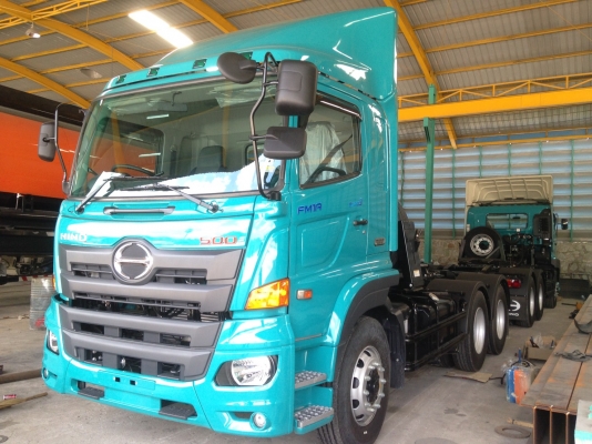 ขายหัวลากใหม่ Hino Victor  ใหม่  344/380 แรงม้ารถใหม่ ( 344 ออกรถใช้เงิน 170,000 )พร้อมประกันภัย 083-399-5040