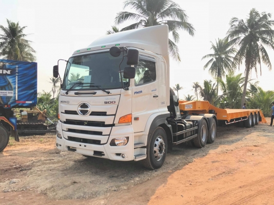 ขายหัวลากใหม่ Hino Victor  ใหม่  344/380 แรงม้ารถใหม่ ( 344 ออกรถใช้เงิน 170,000 )พร้อมประกันภัย 083-399-5040