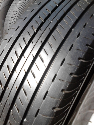 205/70R15  BRIDGESTONE DURAVIS R611 TEL.081-427-3941