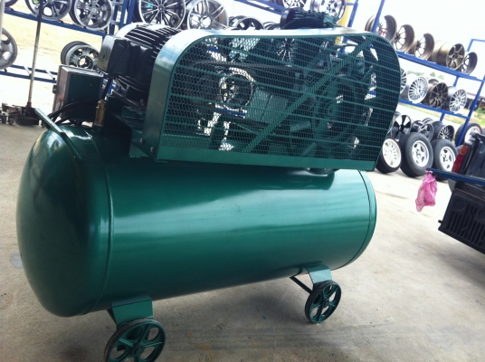 ปั๊มลมมือสอง ถังใหม่ ยี่ห้อFusheng 15hp. ถัง 1,000ลิตร