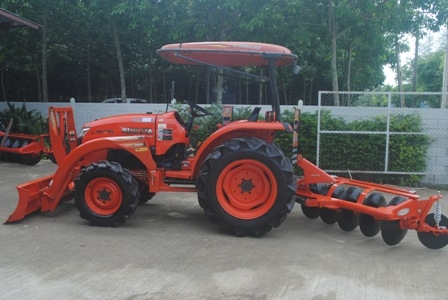 ขายรถไถ Kubota L 3608 (4WD) พร้อมดันหน้าคานบนและผานหลังตราช้าง