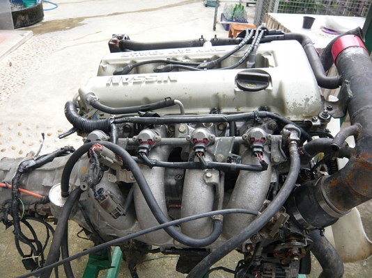 ขายเครื่องยนต์ Nissan Sr20ขับหลังเกียร์ธรรมดา