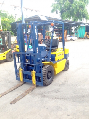 -:-*&bull;*ข า ย ร ถ ย ก เ ก่ า น อ ก*&bull;*-:-KOMATSU FD25-11 เครื่องดีเซล เสา3เมตร สนใจติดต่อ098-329-9549/083-062-0223