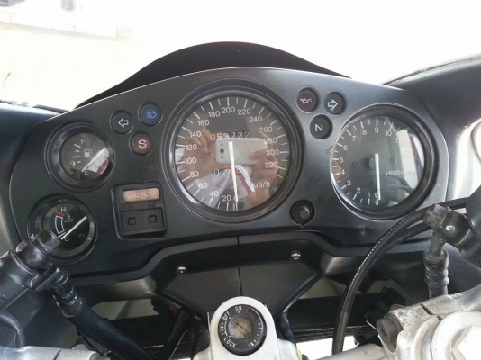 ขาย CBR1100XX ปี98 inv.สรรพสามิต ขาย CBR1100XX ปี98 inv.สรรพสามิต