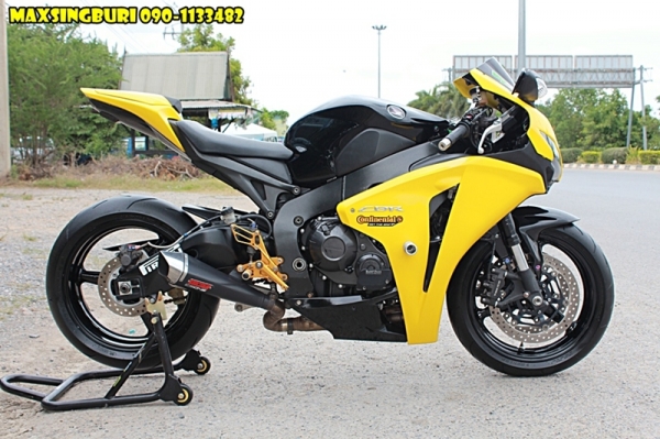 แม็กสิงห์บุรี//HONDA CBR1000RR ปี2008 รถสวย เครื่องดี พร้อมของแต่ง เสียสรรพาสรมิตรแล้ว 299000