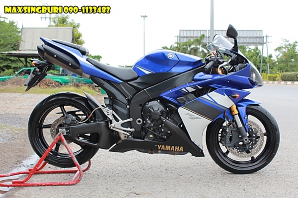 แม็กสิงห์บุรี//YAMAHA R1 ปี2008 สภาพนางฟ้า สีเดิมทั้งคัน ไม่มีอุบัติเหตุ ทะเบียนพร้อมโอน 325000