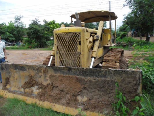ขายรถแทรคเตอร์ CAT D5D สภาพพร้อมไช้เอกสารใบสัญญาซื้อขาย