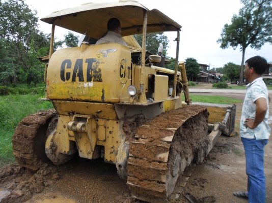 ขายรถแทรคเตอร์ CAT D5D สภาพพร้อมไช้เอกสารใบสัญญาซื้อขาย