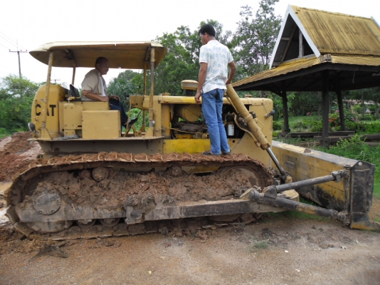 ขายรถแทรคเตอร์ CAT D5D สภาพพร้อมไช้เอกสารใบสัญญาซื้อขาย
