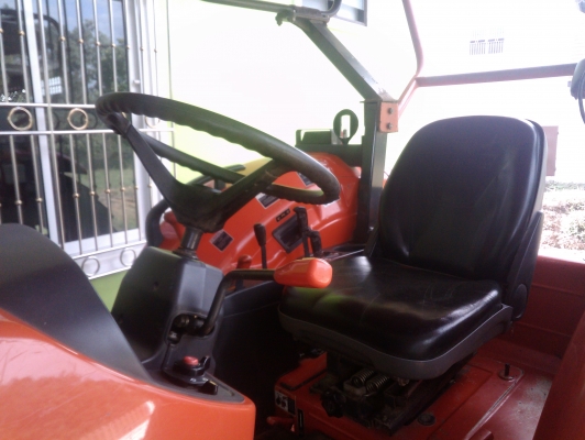 ขายรถไถคูโบต้า M7040 2เพลา สวยๆครับ มีดันหน้า ผาน3 ผาน7 ใช้งานน้อยแค่ 1400 ช.ม.เอกสารพร้อมโอน ขายรถไถคูโบต้า M7040 2เพลา สวยๆครับ มีดันหน้า ผาน3 ผาน7 ใช้งานน้อยแค่ 1400 ช.ม.เอกสารพร้อมโอน