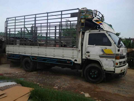 ขายรถบรรทุก 115 แรง พร้อมใช้