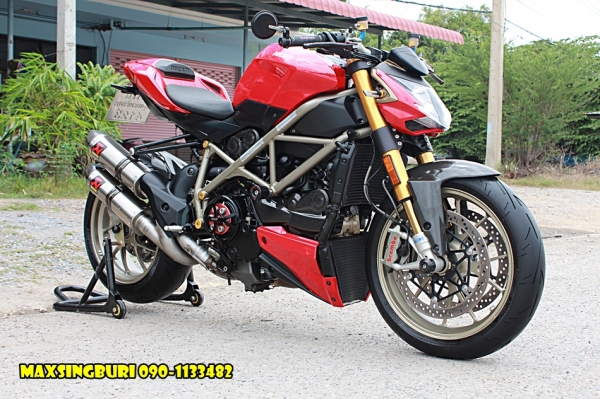 แม็กสิงห์บุรี//DUCATI STEETFIGHTER1100S ปี2010 สภาพหล่อ พร้อมของแต่งเพียบ ทะเบียนแท้ 685000 แม็กสิงห์บุรี//DUCATI STEETFIGHTER1100S ปี2010 สภาพหล่อ พร้อมของแต่งเพียบ ทะเบียนแท้ 685000