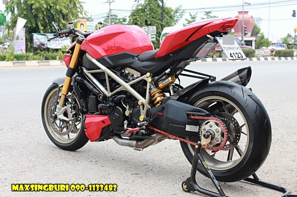 แม็กสิงห์บุรี//DUCATI STEETFIGHTER1100S ปี2010 สภาพหล่อ พร้อมของแต่งเพียบ ทะเบียนแท้ 685000 แม็กสิงห์บุรี//DUCATI STEETFIGHTER1100S ปี2010 สภาพหล่อ พร้อมของแต่งเพียบ ทะเบียนแท้ 685000