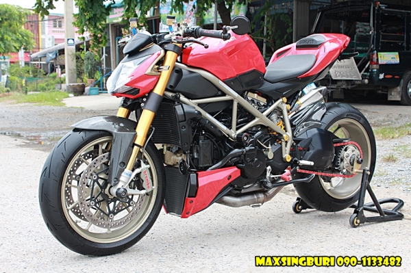 แม็กสิงห์บุรี//DUCATI STEETFIGHTER1100S ปี2010 สภาพหล่อ พร้อมของแต่งเพียบ ทะเบียนแท้ 685000 แม็กสิงห์บุรี//DUCATI STEETFIGHTER1100S ปี2010 สภาพหล่อ พร้อมของแต่งเพียบ ทะเบียนแท้ 685000