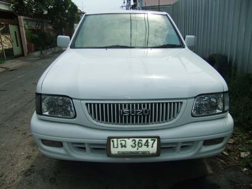 Isuzu dragon eyes 2.5 sl cab ปี 2002 Isuzu dragon eyes 2.5 sl cab ปี 2002