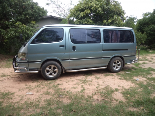 ขาย155000รถตู้ปี40สภาพดีราคาถูกพร้อมใช้งานคับ