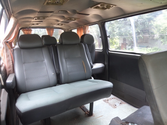 ขาย155000รถตู้ปี40สภาพดีราคาถูกพร้อมใช้งานคับ