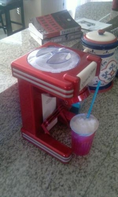 เครื่องทำน้ำแข็งใส Snow Cone เครื่องทำน้ำแข็งใส Snow Cone