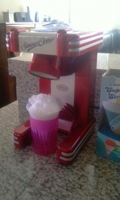 เครื่องทำน้ำแข็งใส Snow Cone เครื่องทำน้ำแข็งใส Snow Cone