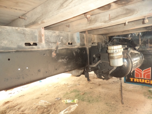 ขาย445000บาทรถ6ล้ออีซูซุร็อกเครื่อง165แรงม้าเบรกทิฟฟี่ สภาพดีพร้อมใช้